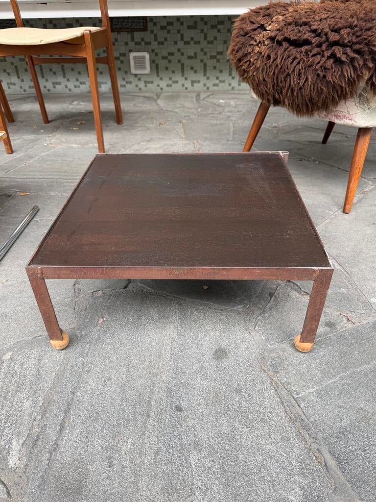 Vintage bijzettafel, plantentafel, salontafel, laag model