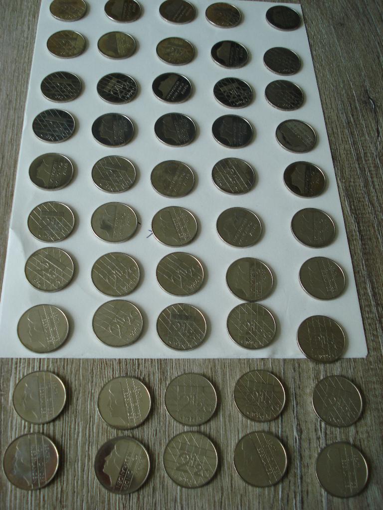 50 RIJKSDAALDERS ZO UIT DE  ROL NIKKEL, Ophalen of Verzenden, Koningin Beatrix, 2½ gulden, Setje