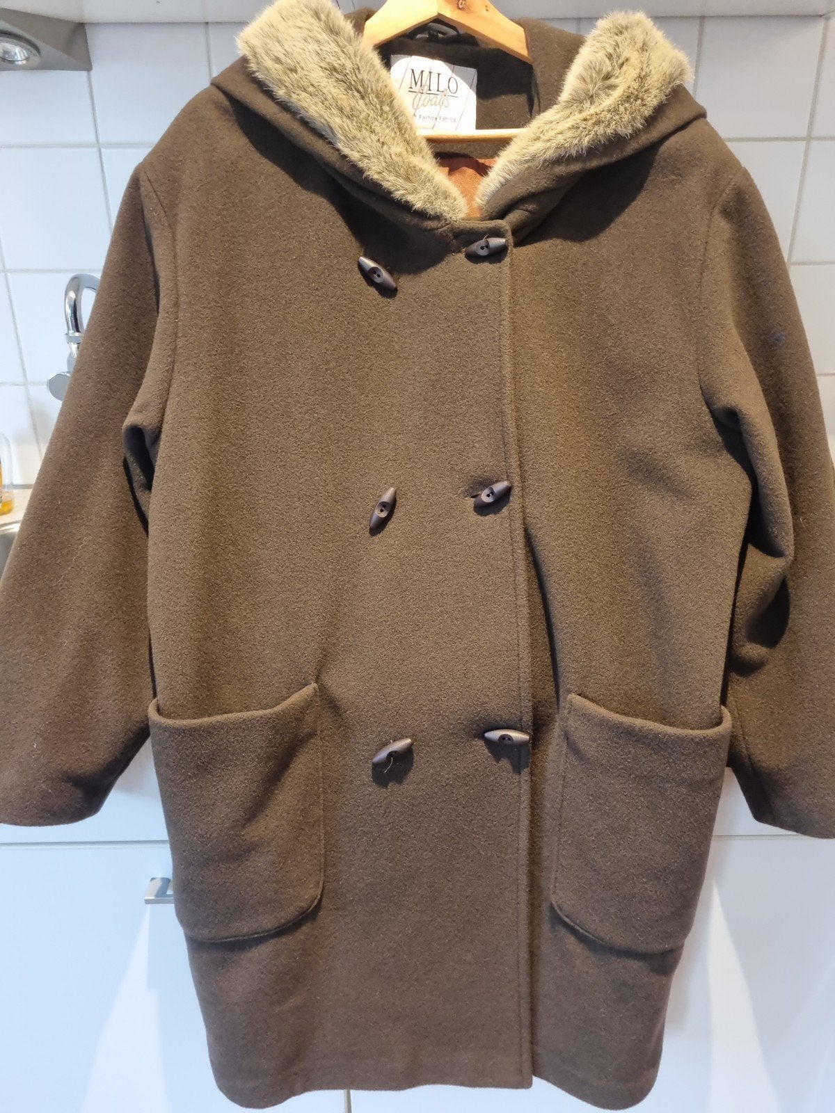 Milo Coats Bruine Duffle Coat met Bontkraag, Maat 38/40 (M), Bruin, Ophalen of Verzenden, Milo Coats