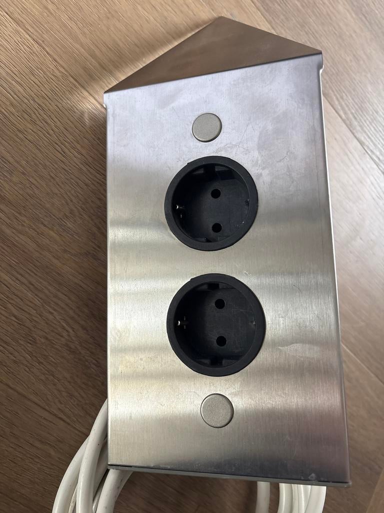 Thiebu RVS Hoekstopcontact met 2 Stopcontacten, Ophalen, Zo goed als nieuw, Stopcontact