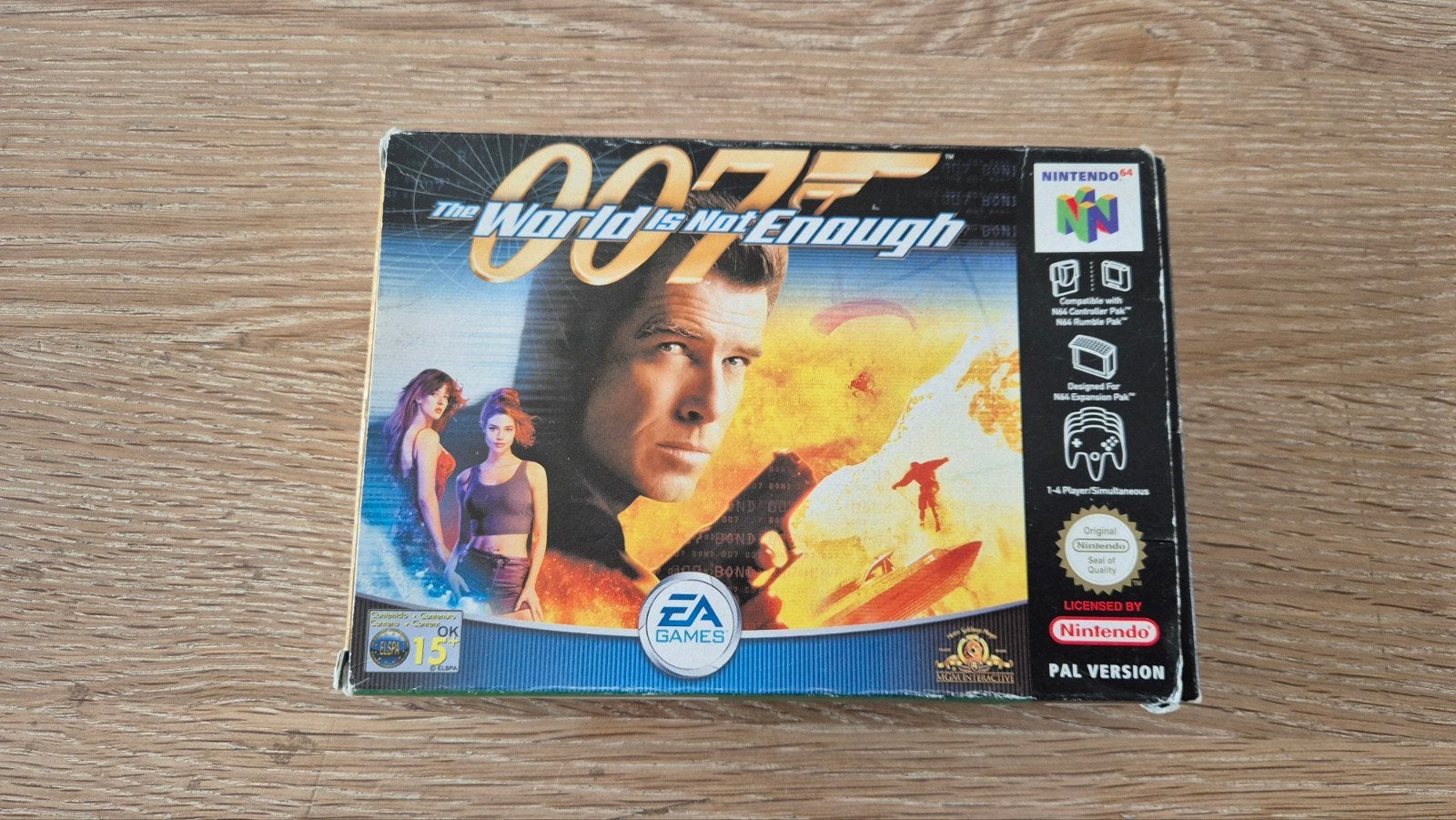007 The World Is Not Enough N64 - Compleet, Shooter, 2 spelers, Ophalen of Verzenden, Zo goed als nieuw