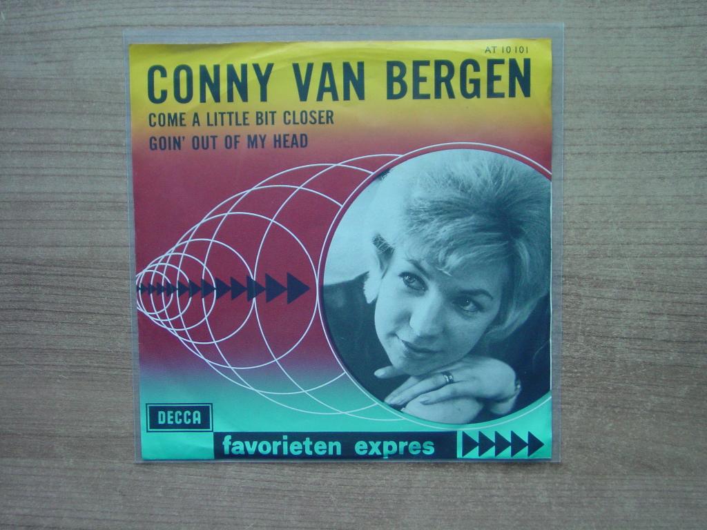 Conny van Bergen – Come A Little Bit Closer, Gebruikt, 7 inch, Single, Ophalen of Verzenden