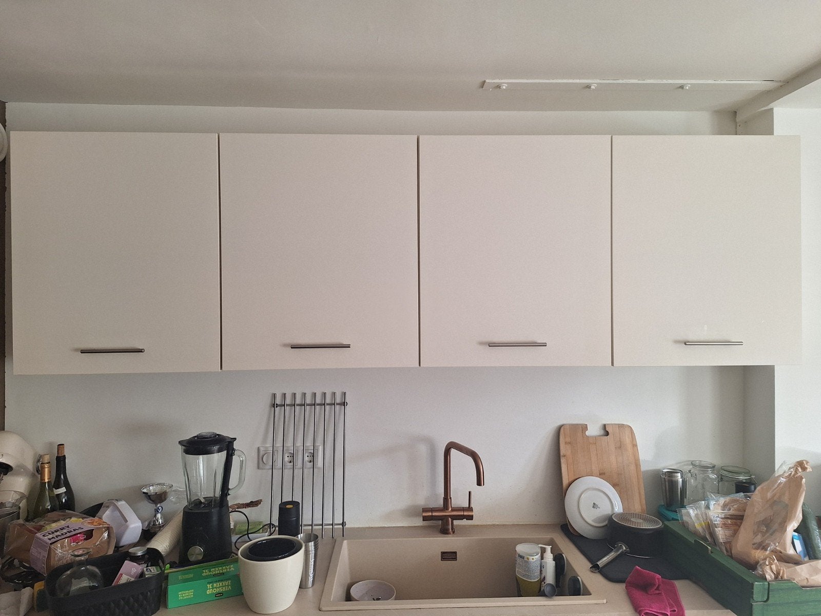 Witte Keukenkast met Planken - Zo goed als nieuw, Huis en Inrichting, Wit, Zo goed als nieuw, Minder dan 100 cm, 25 tot 50 cm