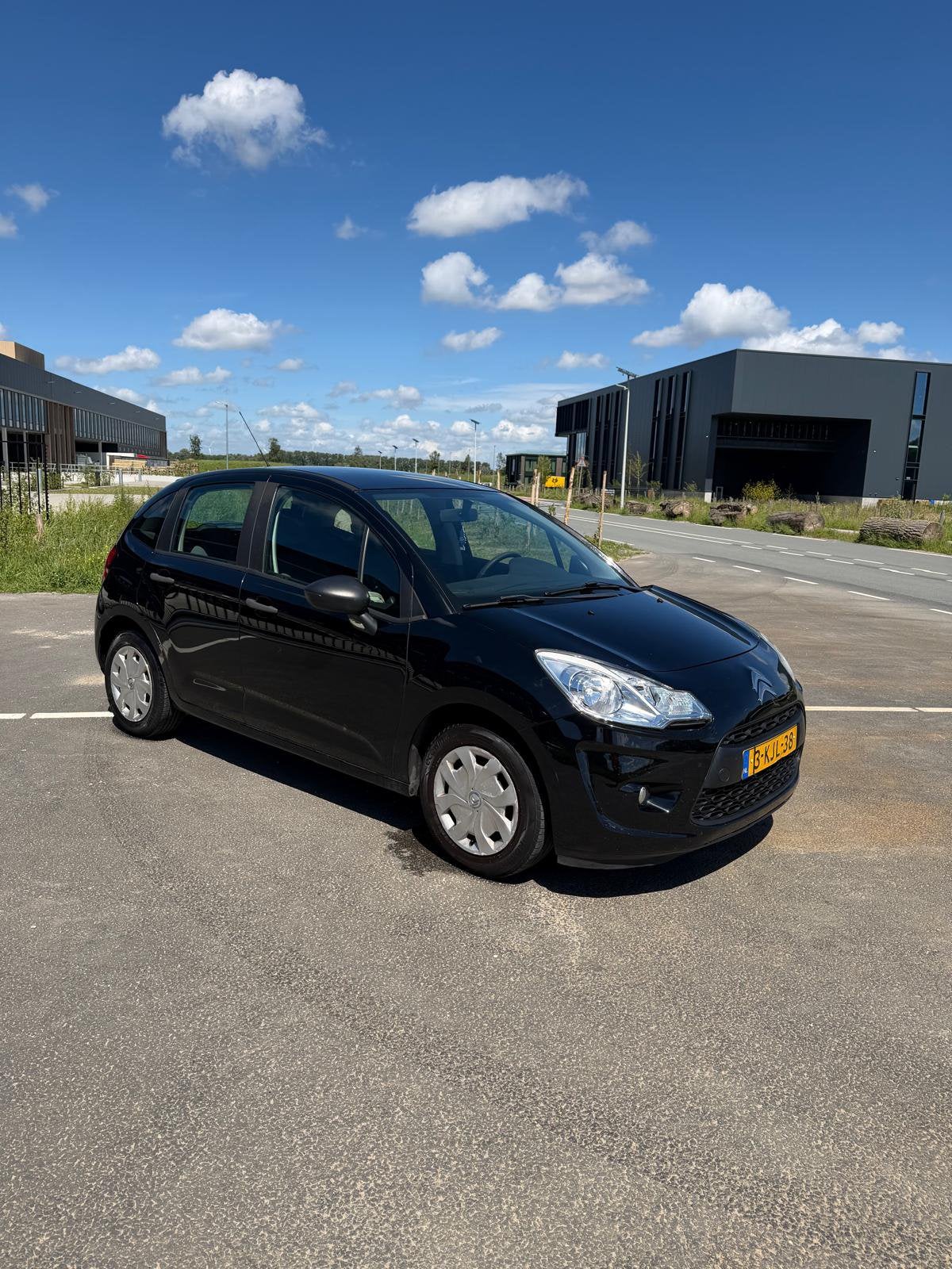 Citroën C3 1.0 I 50KW 2013 Zwart, Auto's, Voorwielaandrijving, 450 kg, 31 €/maand, 948 kg