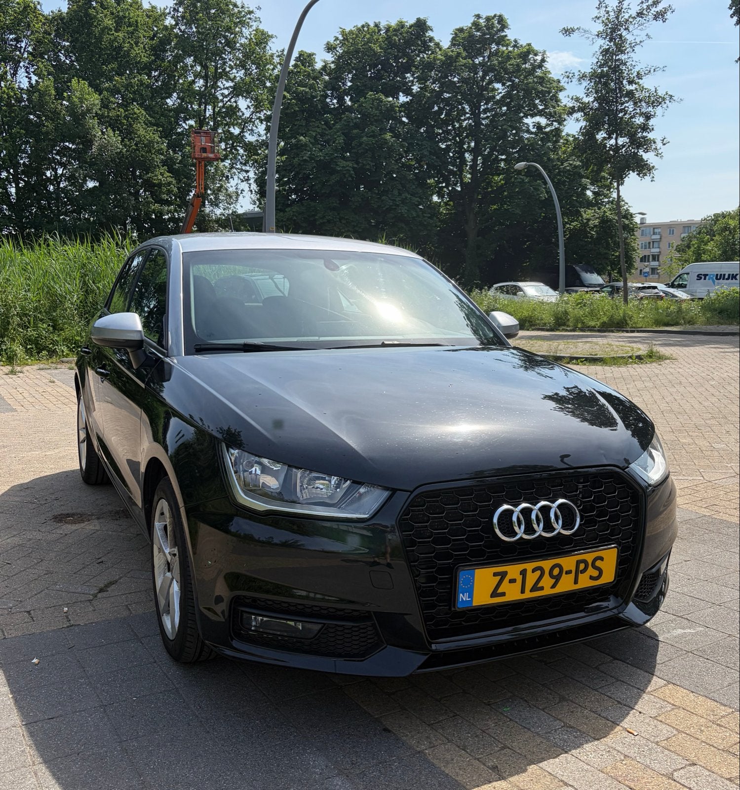 Audi A1 1.0 Tfsi 70KW Sportback 2016 Zwart, Auto's, Audi, Voorwielaandrijving, Stof, Zwart, 95 pk