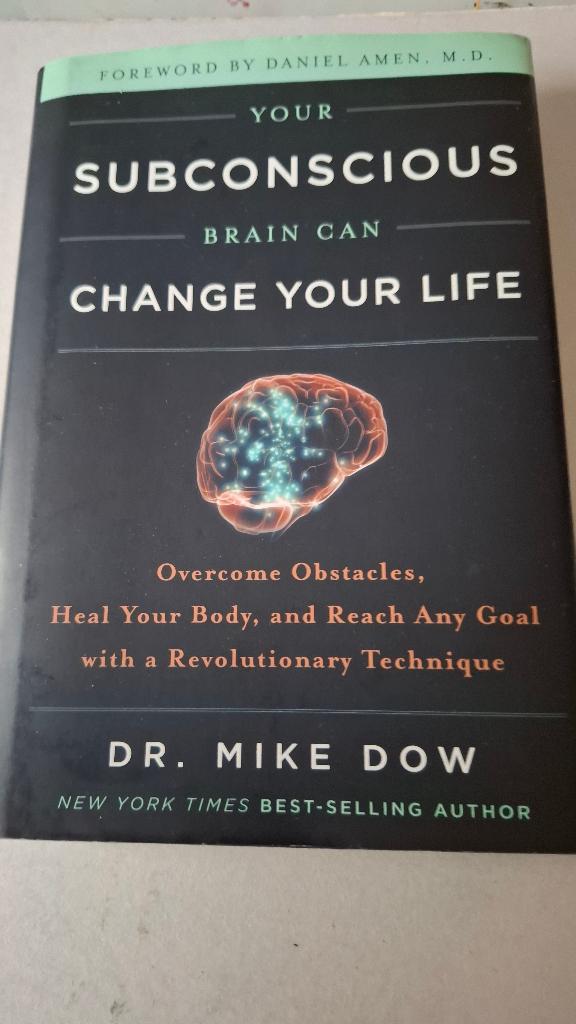 Your Subconscious brain can change your life - Mike Dow, Ophalen of Verzenden, Zo goed als nieuw, Overige onderwerpen, Achtergrond en Informatie