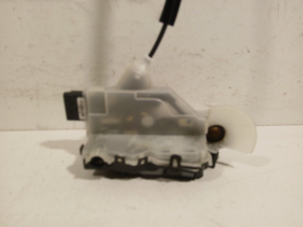 Slot mechaniek portier elektrisch centrale vergrendeling lin, Onderdelen@venauto.nl, Van der Ven Autorecycling B.V., Gebruikt