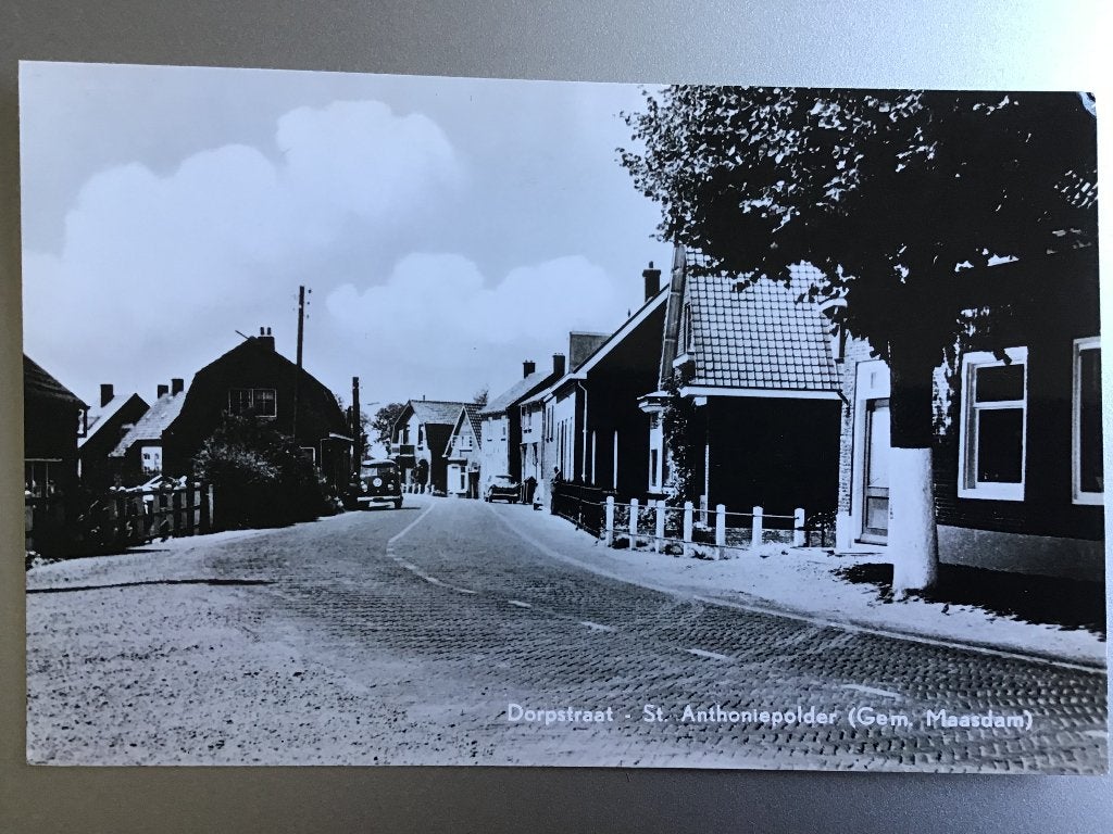 Ansichtkaart Dorpstraat St.Anthoniepolder Gem. Maasdam 1964, Verzamelen, Ophalen of Verzenden, 1940 tot 1960, Ongelopen, Zuid-Holland