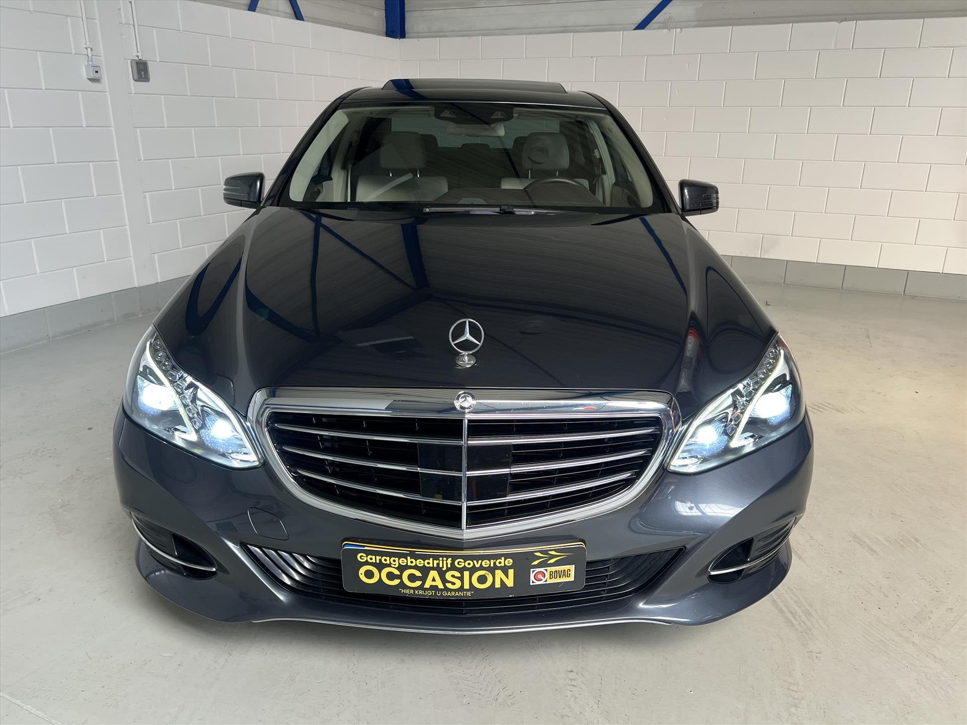 MERCEDES E-Klasse E350 306pk 4M 7G, Schuifdak, Memory, Distr, Auto's, Gebruikt, Beige, Bedrijf, Sedan