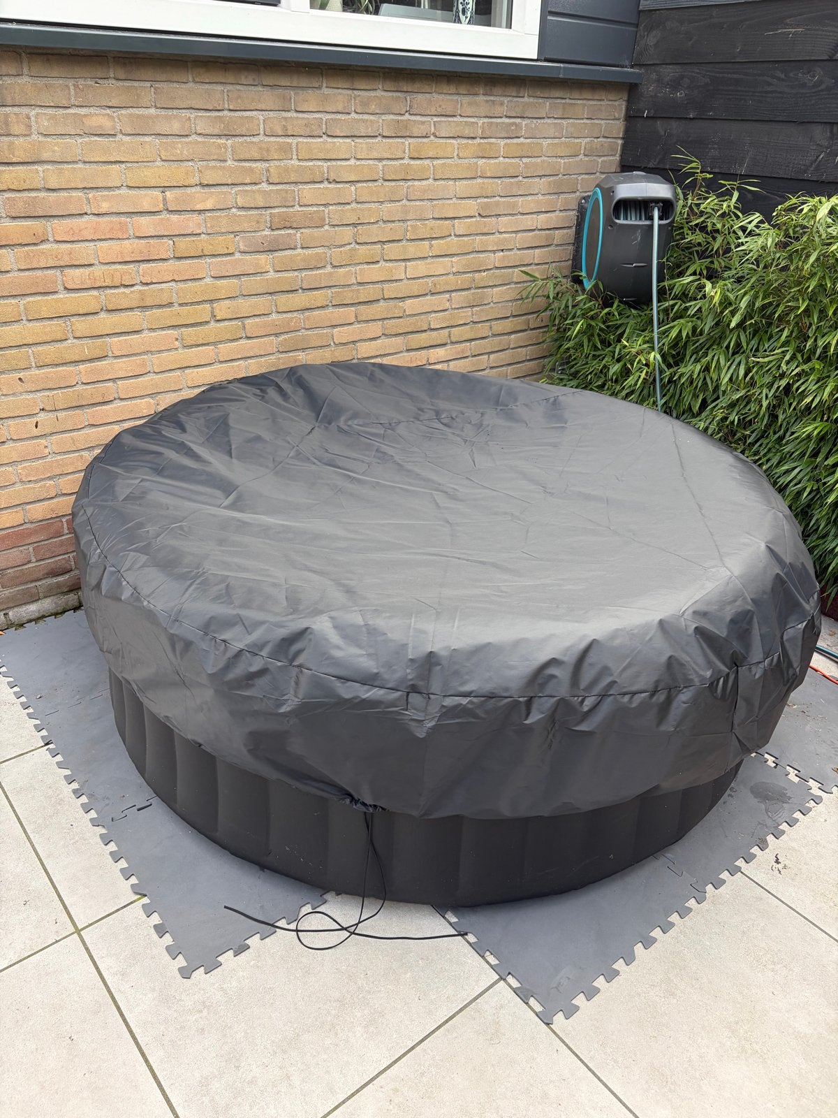 Lay-Z-Spa Miami opblaasbare jacuzzi met accessoires, Ophalen, Gebruikt, Afdekzeil, Opblaasbaar