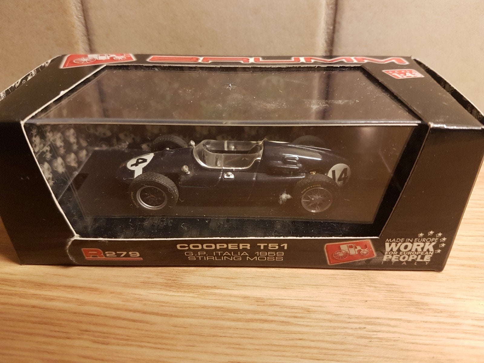 f1 brumm Cooper T51 gp italy Stirling moss 1959, Hobby en Vrije tijd, Modelauto's | 1:43, Ophalen of Verzenden, Zo goed als nieuw