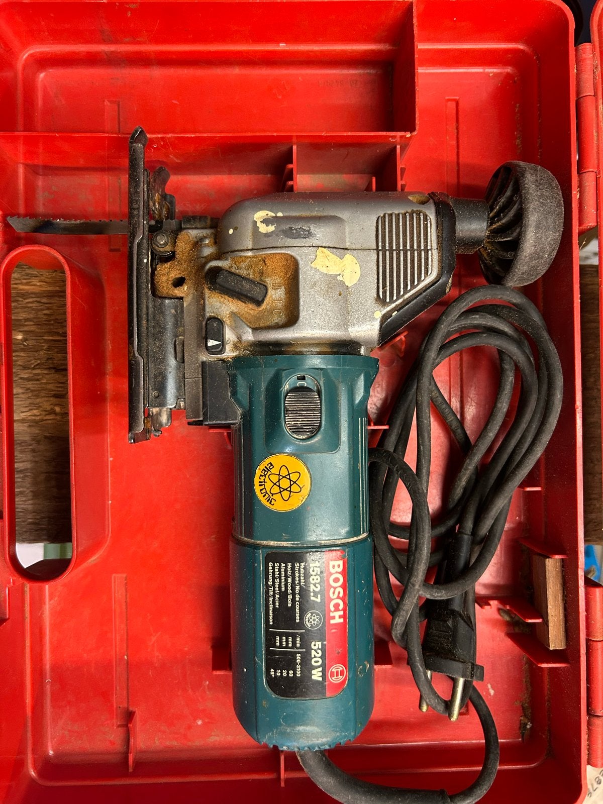 Bosch 1582.7 520W decopeerzaag - Gebruikt, Ophalen of Verzenden, Gebruikt, Minder dan 600 watt, 30 tot 70 mm