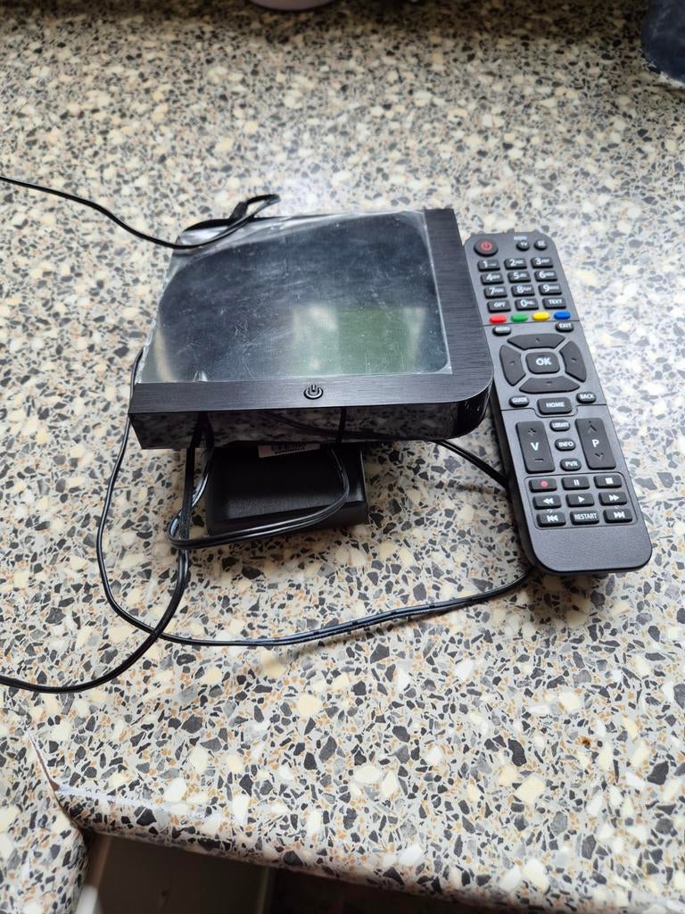 Digitale TV Decoder met Afstandsbediening, Ophalen of Verzenden, Gebruikt, Decoder
