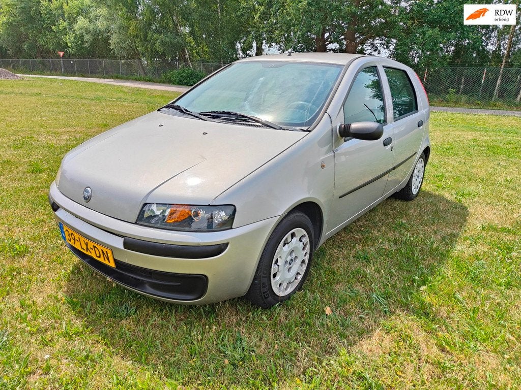 Fiat Punto 1.2-16V ( AUTOMAAT ) 5Drs AIRCO, Auto's, Fiat, Gebruikt, 4 cilinders, 400 kg, Origineel Nederlands