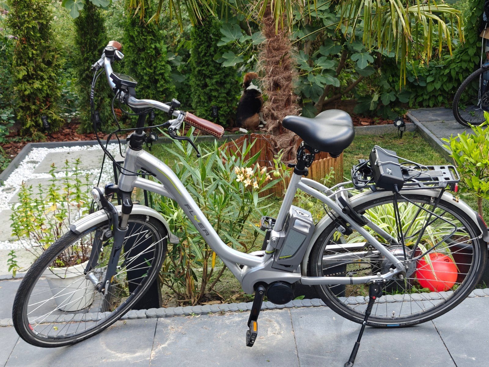 Flyer maat L 55cm elektrische damesfiets met middenmotor, Zo goed als nieuw, 51 tot 55 cm, 50 km per accu of meer, Ophalen