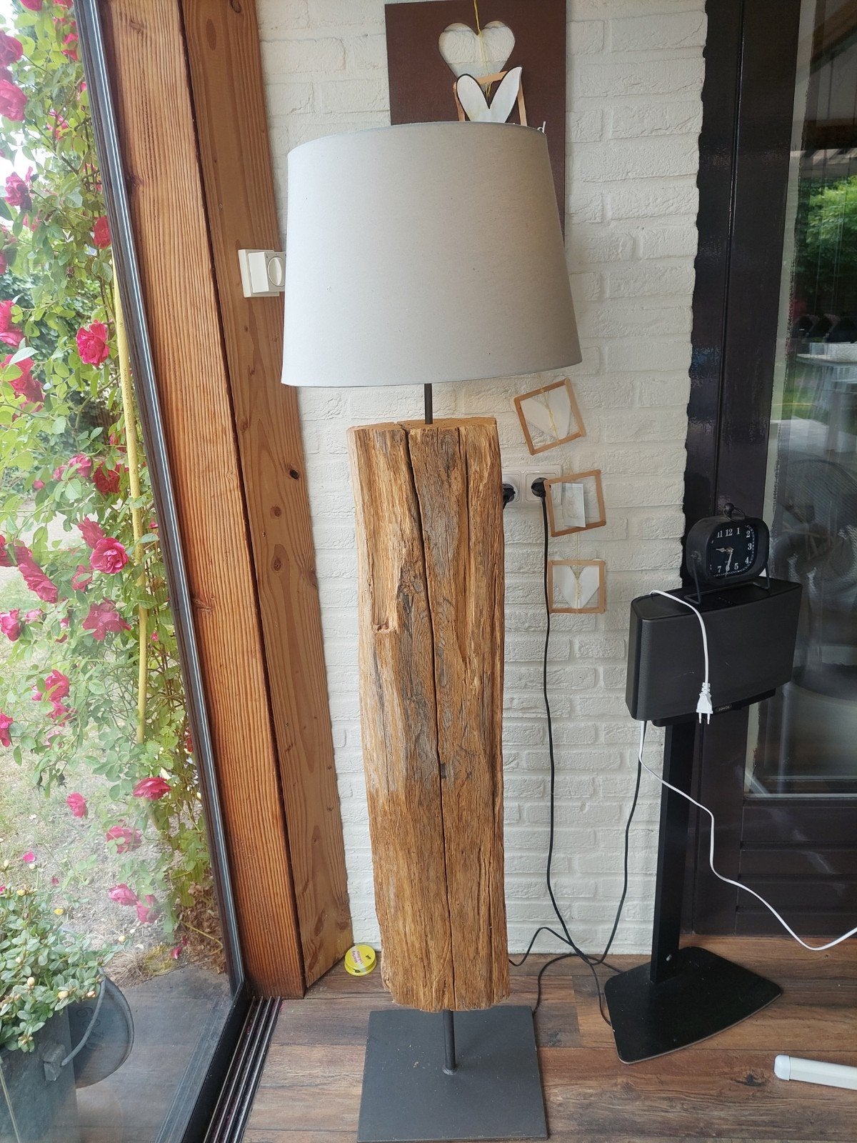 Unieke houten vloerlamp met stoffen kap, Rustiek, Landelijk, Natuurlijk, Ophalen of Verzenden, Zo goed als nieuw, Stof