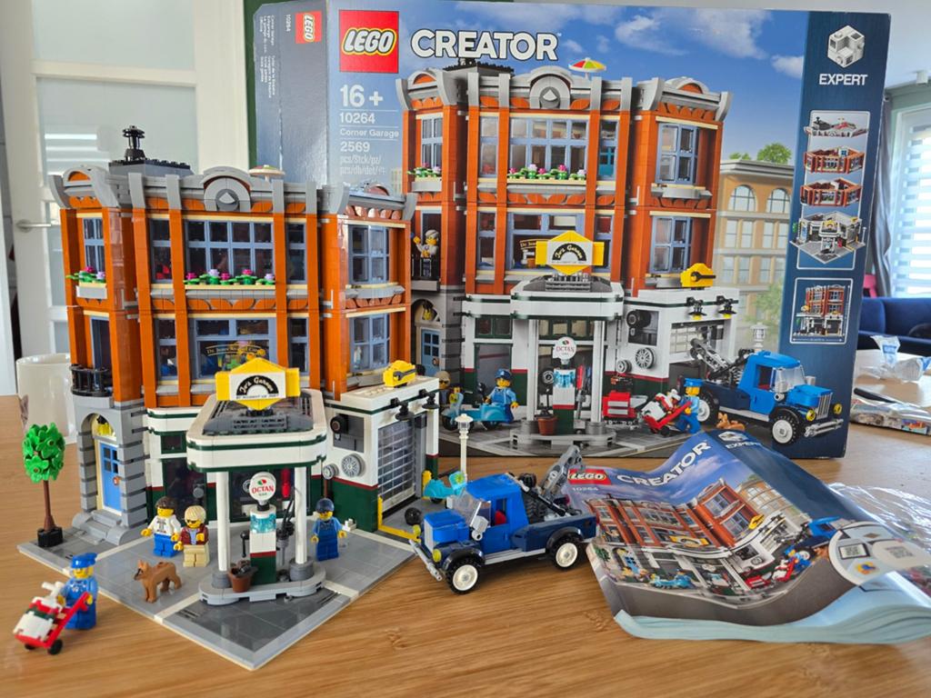 LEGO Creator Expert 10264 Corner Garage, Lego, Ophalen of Verzenden, Zo goed als nieuw, Compleet