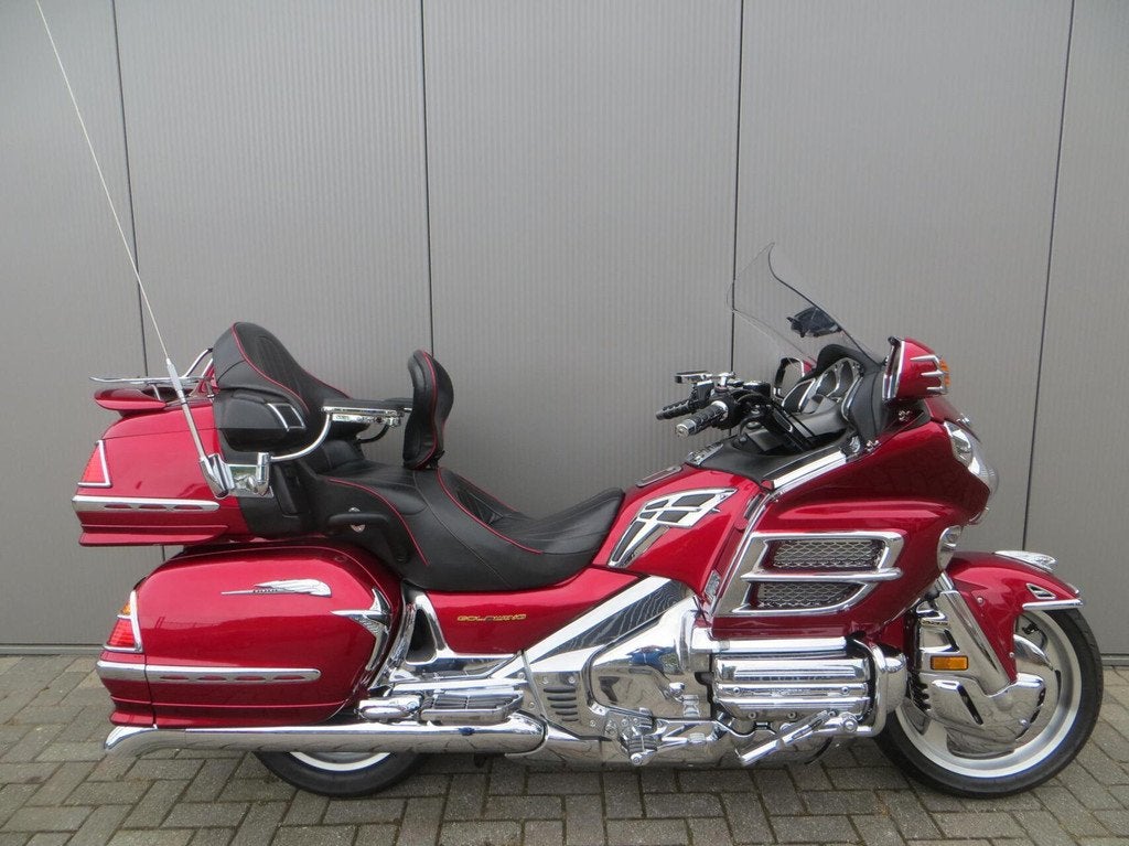 Honda GL 1800 Gold Wing Dual C-ABS Deluxe, Bedrijf, Cruise Control, Meer dan 35 kW, Toermotor