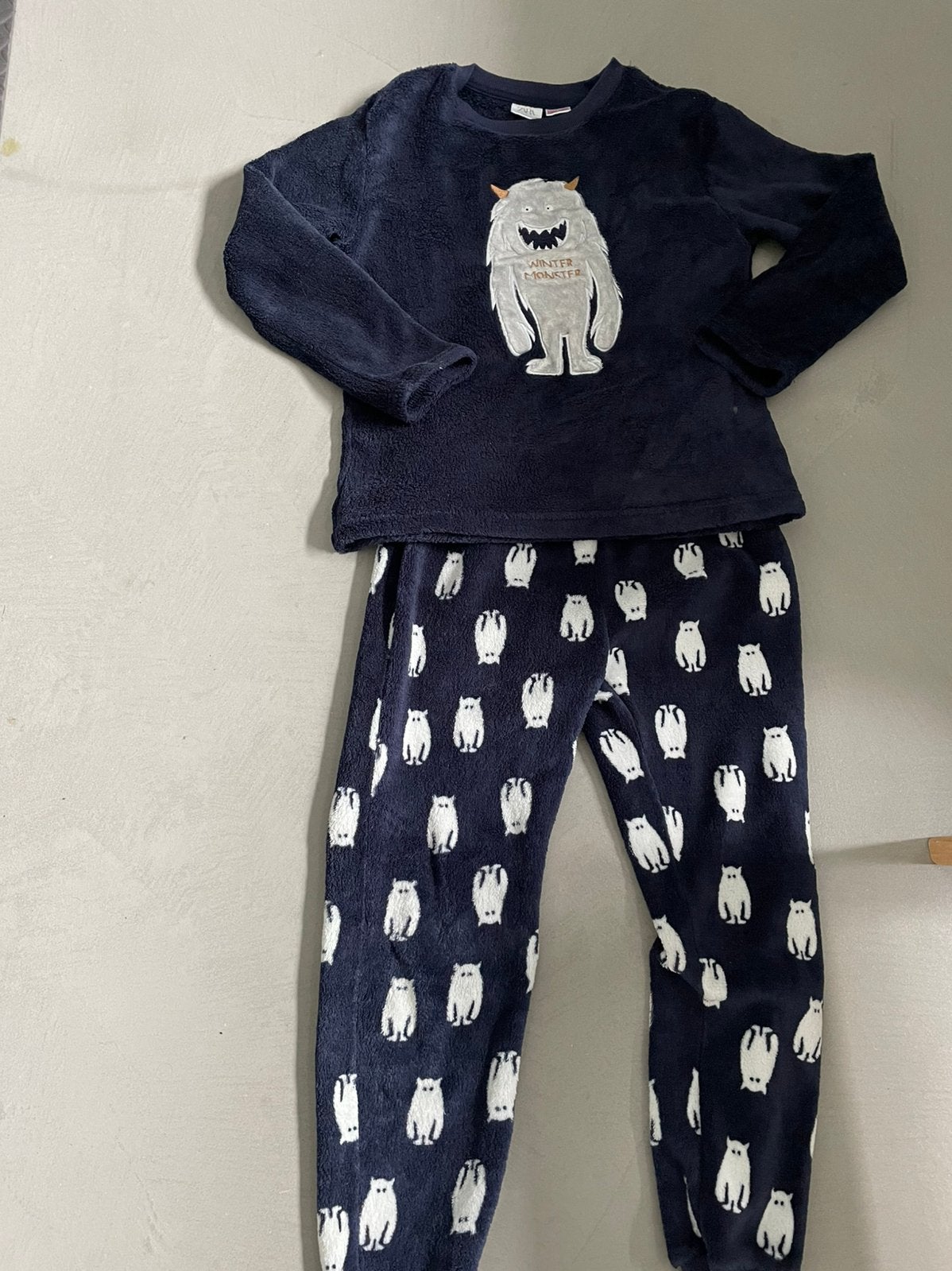 Pyjama of huispak maat 128, Ophalen of Verzenden, Zo goed als nieuw, Jongen of Meisje, Nacht- of Onderkleding