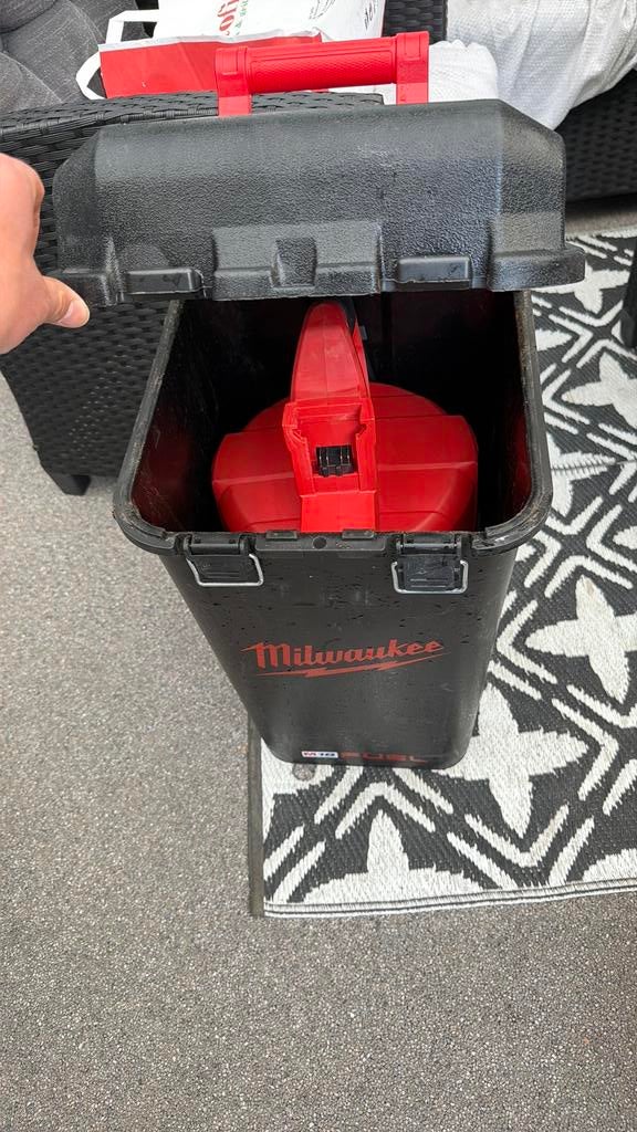 Milwaukee M18 FDCPF10-0C ontstoppingsmachine, Ophalen of Verzenden, Zo goed als nieuw