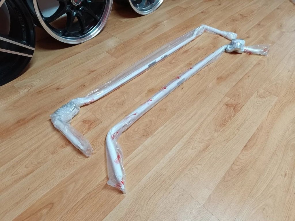 UltraRacing Swaybar set - Toyota MR2 MR-2 ZZW30 00-07, Ophalen of Verzenden