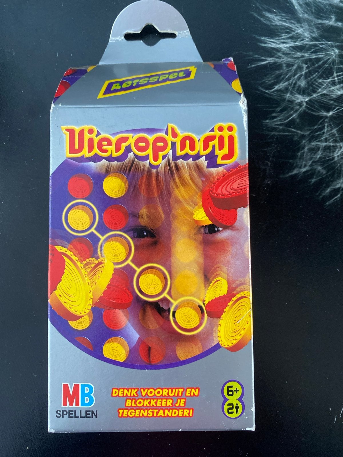 Vier op 'n rij - Klassiek bordspel voor 2 spelers, Een of twee spelers, Ophalen of Verzenden, Zo goed als nieuw