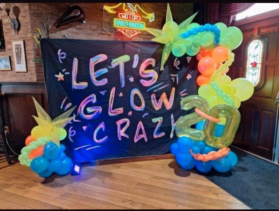 neon glow in the dark feest, Ophalen of Verzenden, Zo goed als nieuw, Versiering, Geboorte of Huwelijk