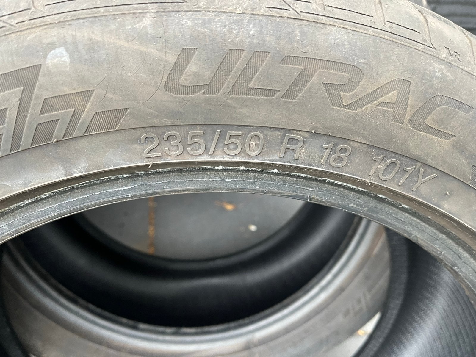 goede gebruikte banden bijna iedere maat wel beschikbaar, Auto-onderdelen, 18 inch, Nieuw, Ophalen of Verzenden, 235 mm