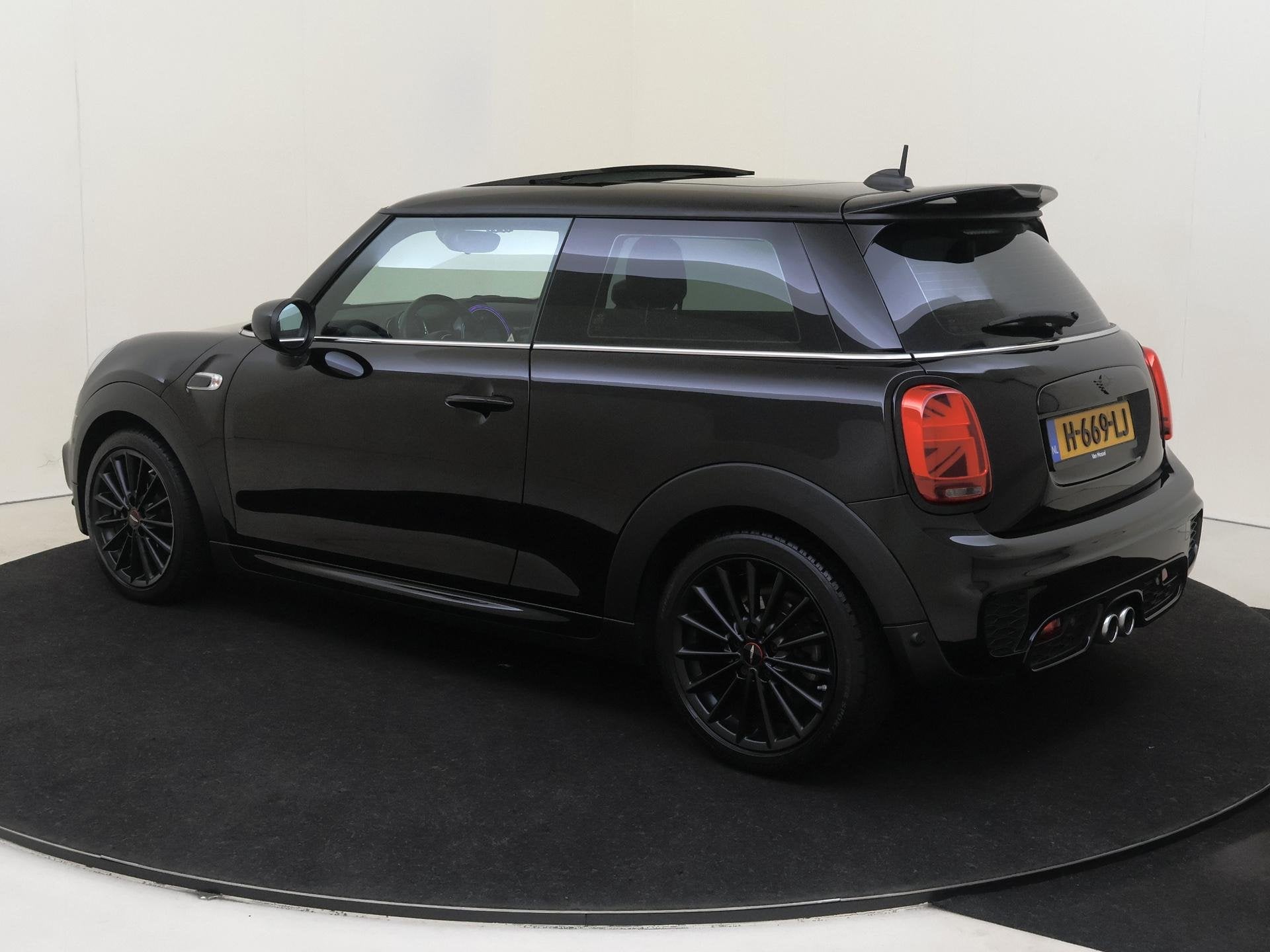 MINI 3-Deurs 2.0 Cooper S Hammersmith Schuifkanteldak - JCW, Auto's, Mini, Stof, Gebruikt, 4 stoelen, Zwart