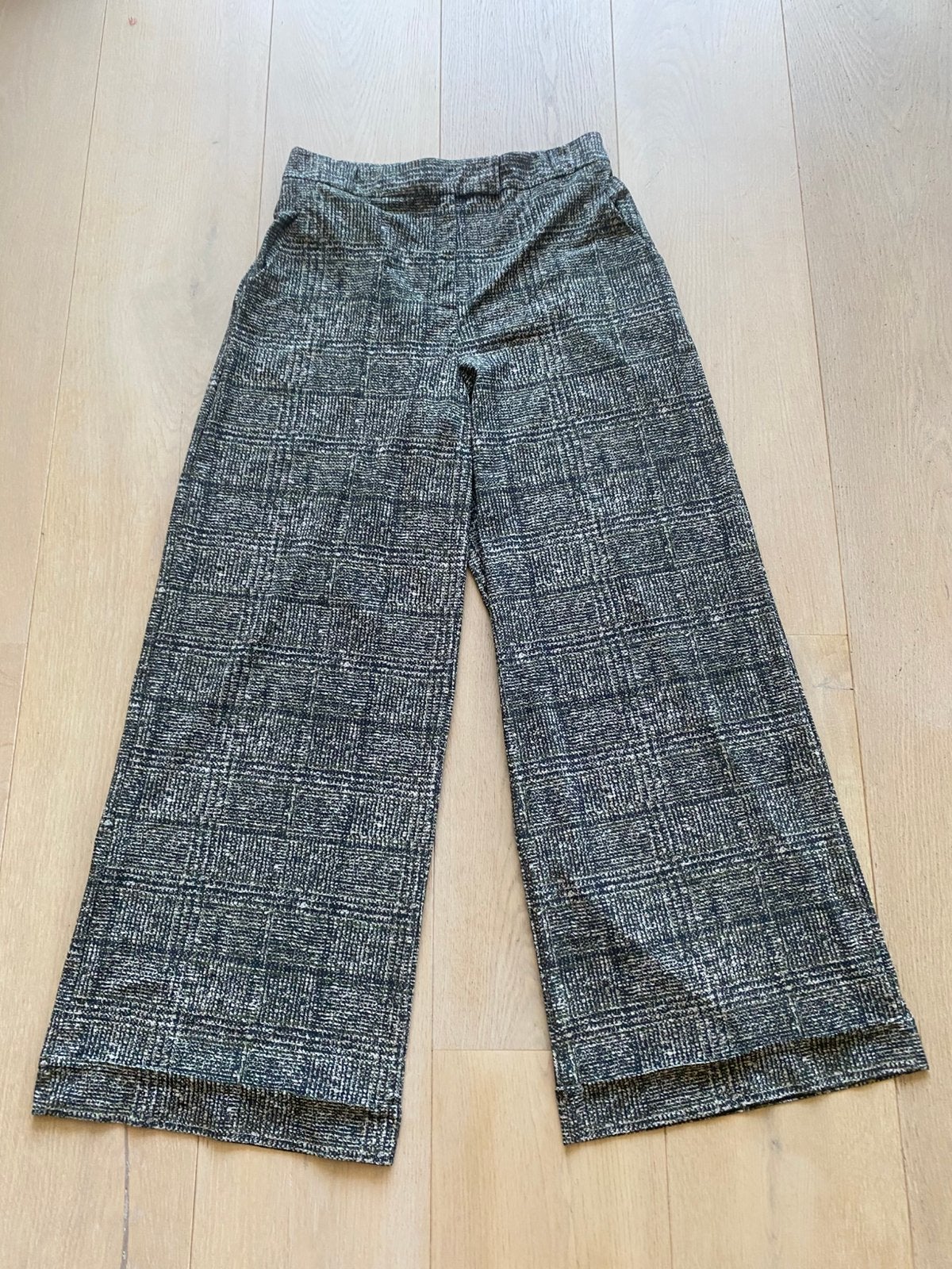 Studio anneloes L nieuwstaat, Kleding | Dames, Maat 42/44 (L), Ophalen of Verzenden, Zo goed als nieuw, Grijs