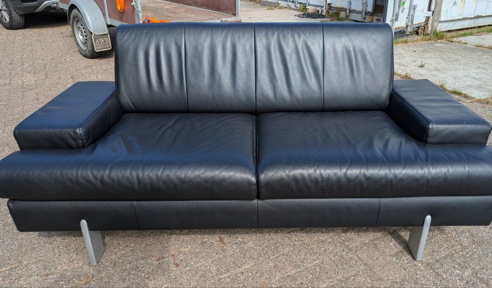 Zwart lederen design tweezitsbank van Rolf Benz, Ophalen, 150 tot 200 cm, Tweepersoons, 75 tot 100 cm