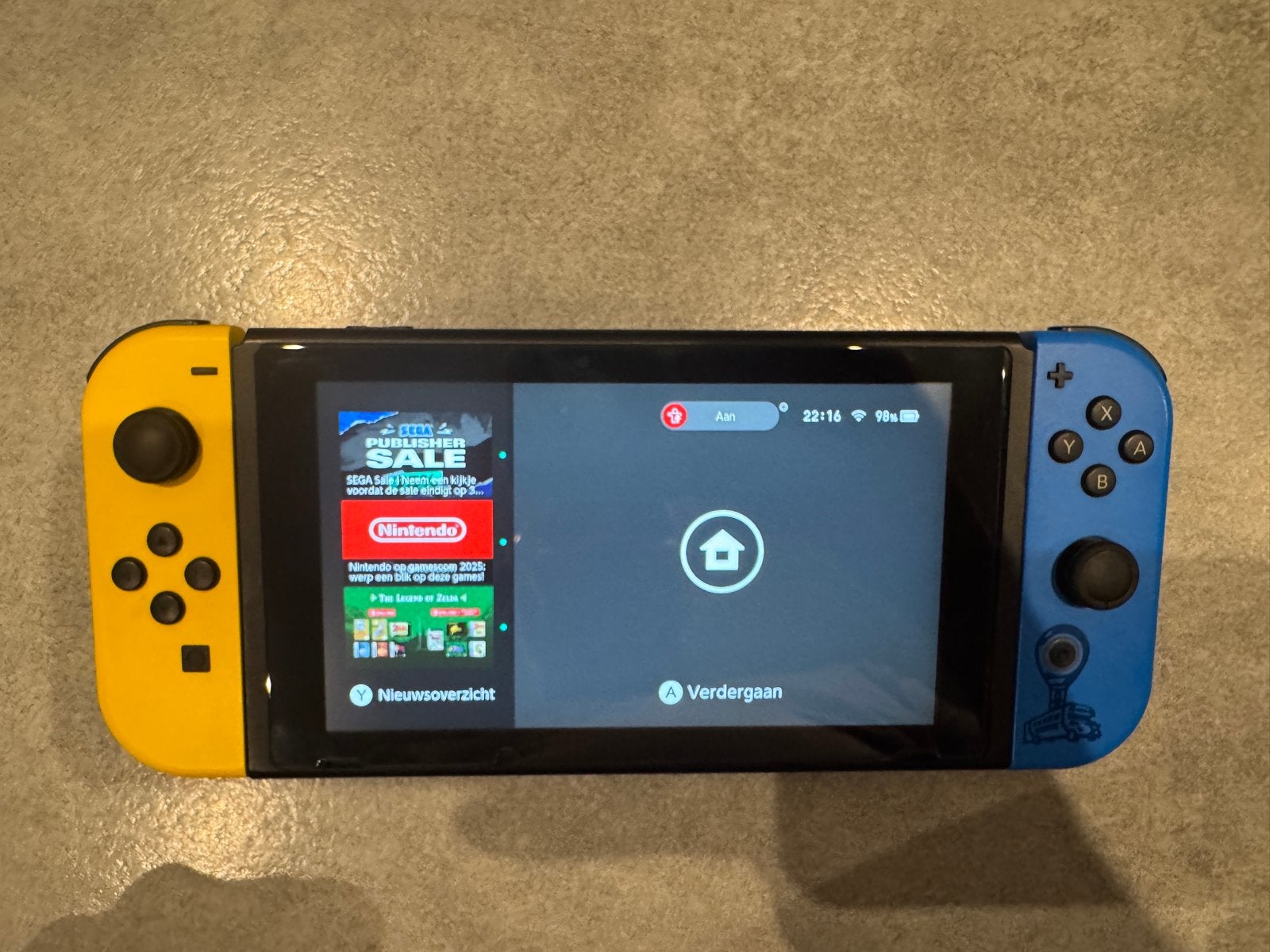 Nintendo Switch Original Fortnite Edition, Spelcomputers en Games, Ophalen, Zo goed als nieuw, Met 2 controllers, Switch Original