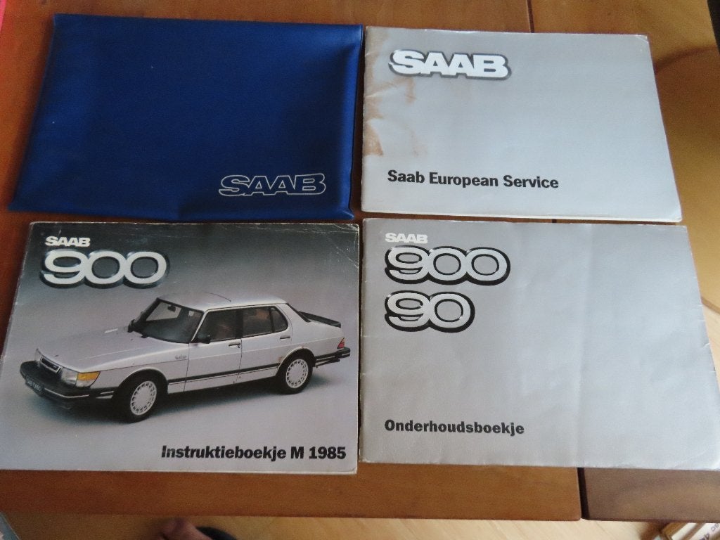 Instructieboek Saab 900, 900 turbo 1984/85 complete boordmap, Auto diversen, Handleidingen en Instructieboekjes, Ophalen of Verzenden