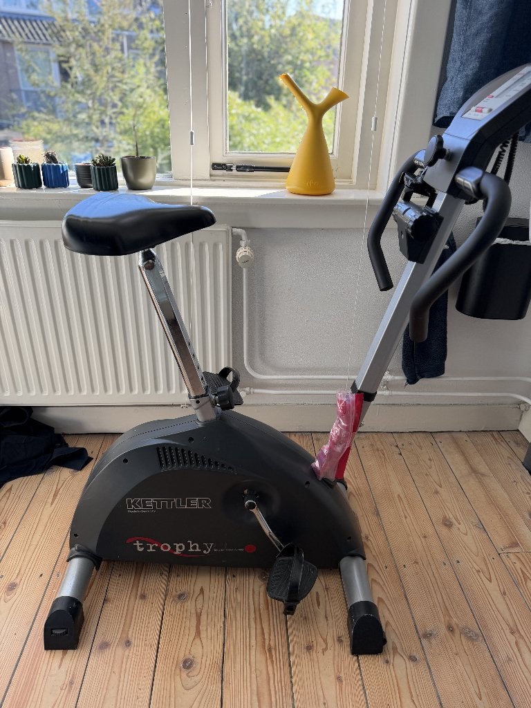 Kettler Hometrainer, Ophalen, Gebruikt, Metaal, Benen