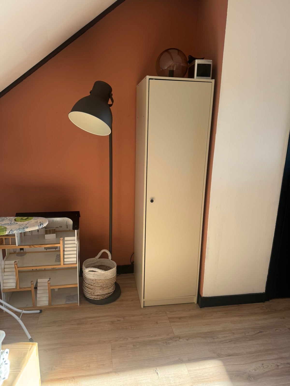Kast, Ophalen, Gebruikt, 25 tot 50 cm, 150 tot 200 cm