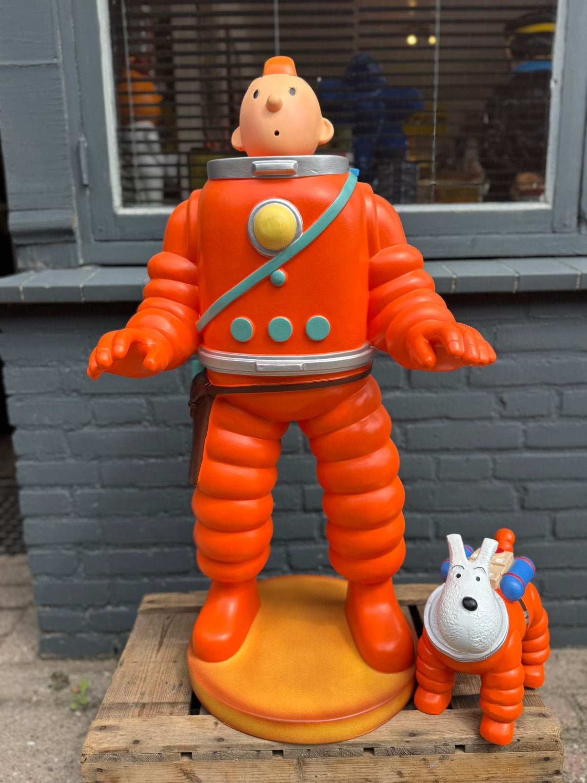 Grote Kuifje in ruimtepak beeld met Bobbie, Ophalen, Zo goed als nieuw, Mens