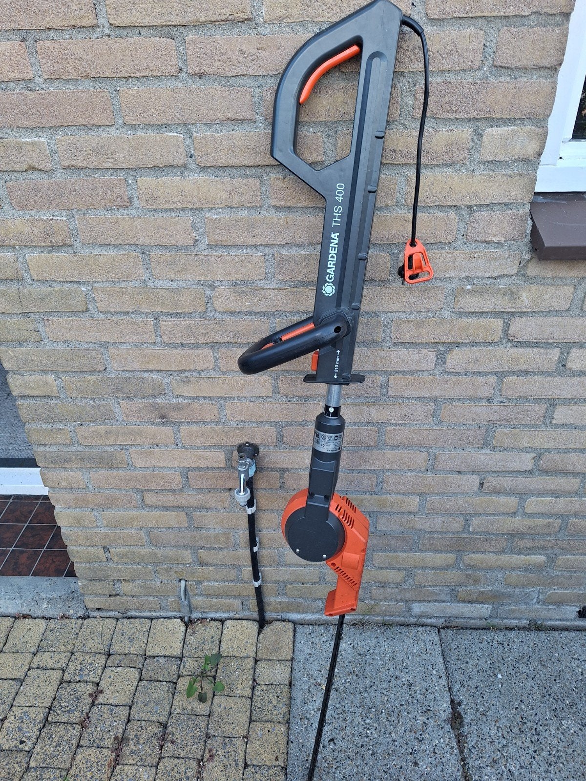 Gardena THS 400 elektrische heggenschaar op steel, Tuin en Terras, Heggenscharen, Ophalen, Zo goed als nieuw, Elektrisch, Gardena