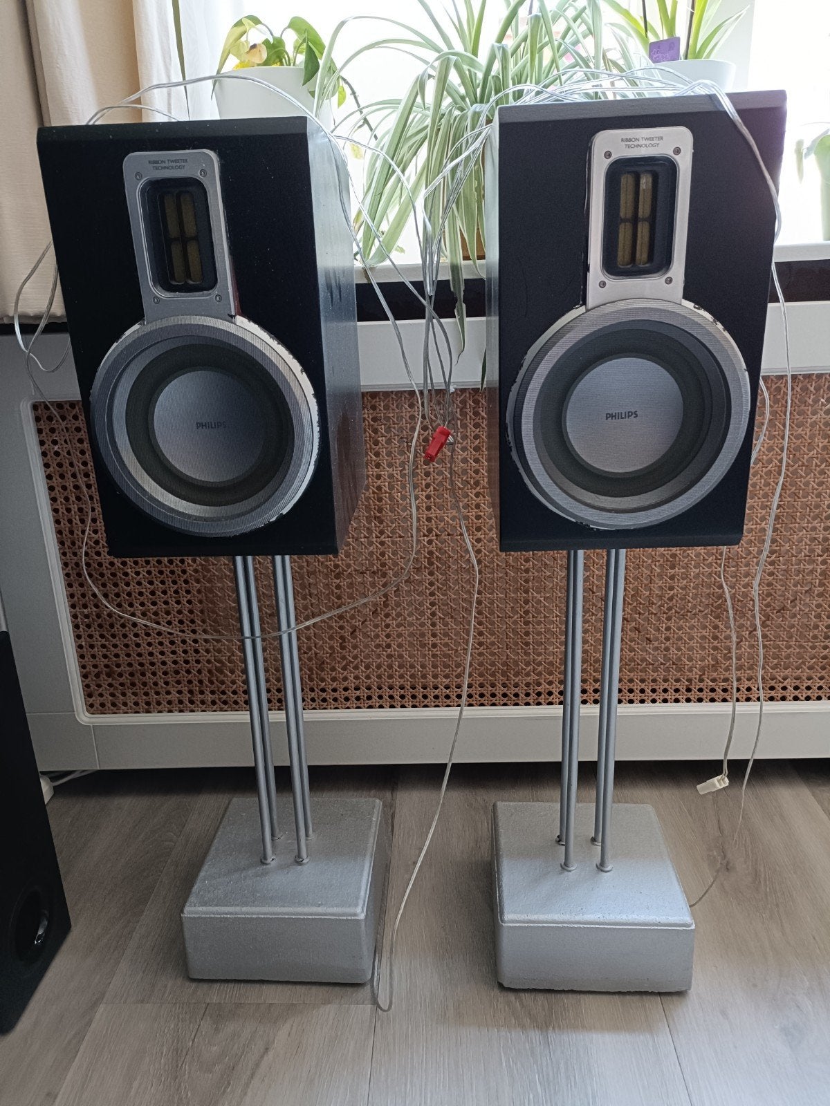 Philips speakers, Audio, Tv en Foto, Ophalen, Gebruikt, Inclusief standaarden, 60 tot 120 watt