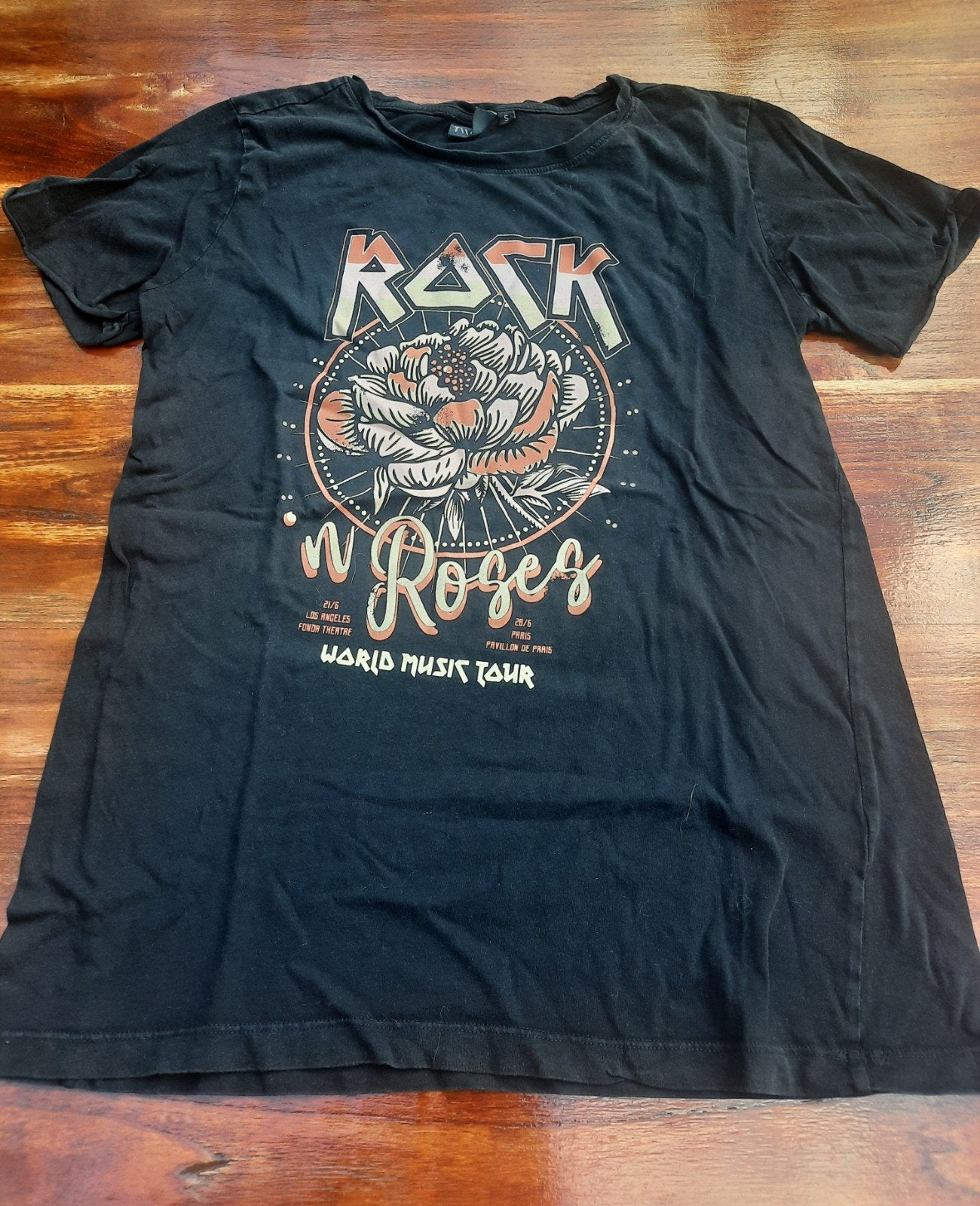 Rock 'n Roses shirt maat S, Kleding | Dames, Twoday, Zwart, Ophalen of Verzenden, Zo goed als nieuw