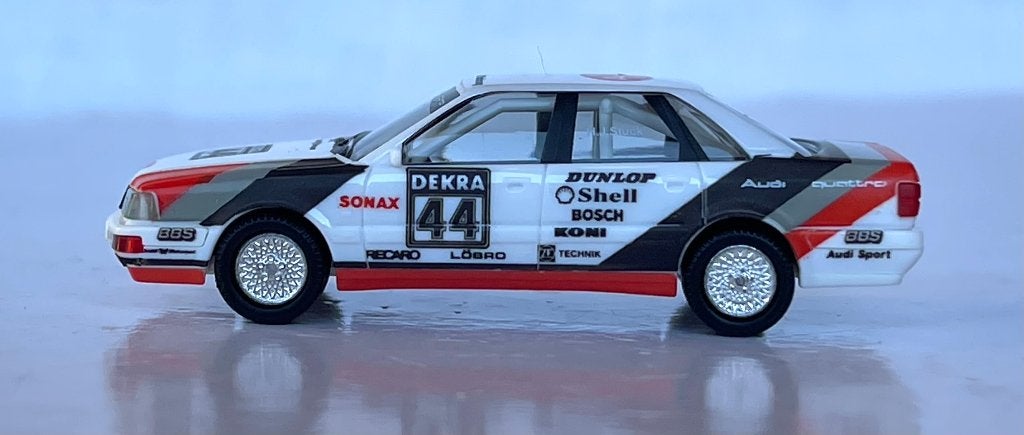 Herpa: Audi V8 quattro DTM '90 SMS-team rijder "H.J. Stuck", Hobby en Vrije tijd, Ophalen of Verzenden, Zo goed als nieuw, Auto