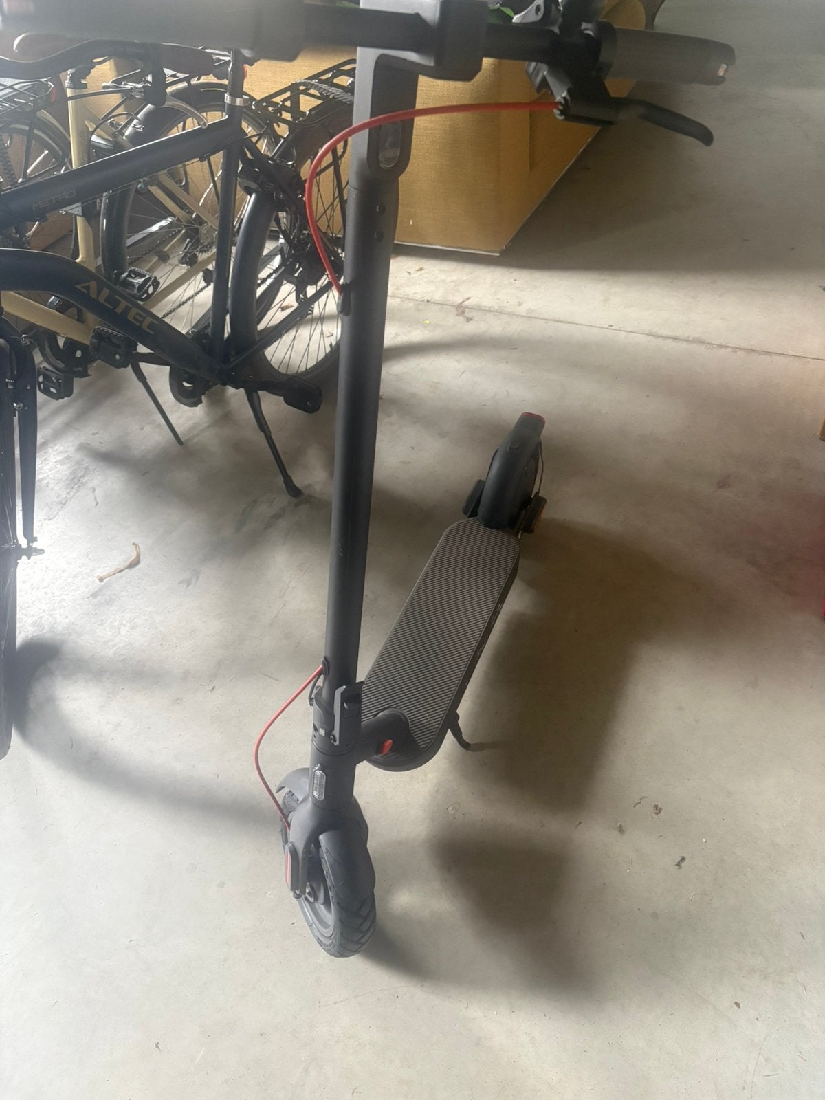 Elektrische step, Fietsen en Brommers, Steps, Ophalen of Verzenden, Zo goed als nieuw, Elektrische step (E-scooter)