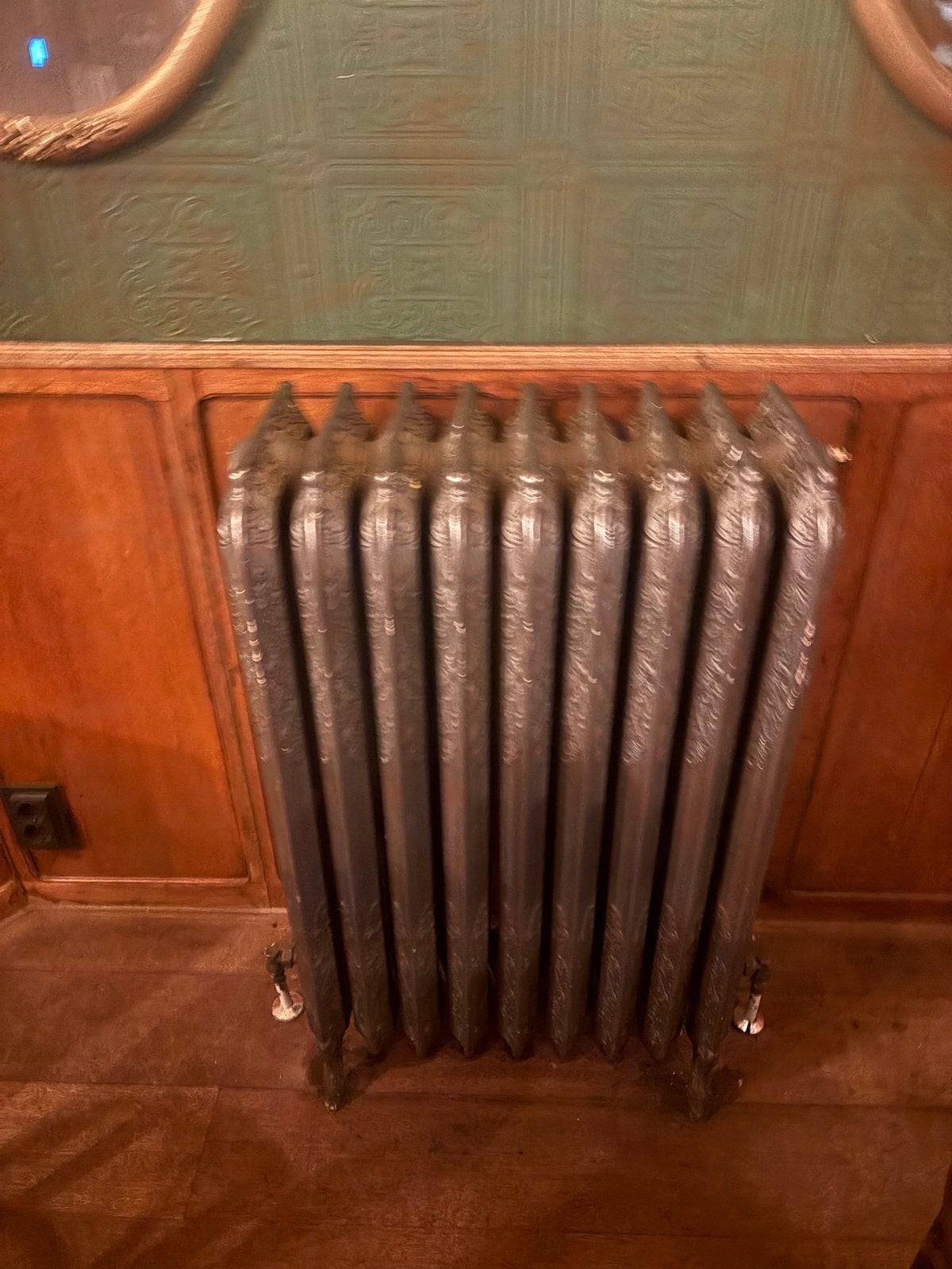 Antieke gietijzeren radiator, Ophalen, 30 tot 80 cm, Gebruikt, Radiator