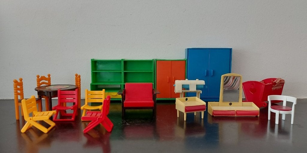 Plastic poppenhuismeubeltjes JEAN Germany '70s, Ophalen of Verzenden, Gebruikt, Overige typen