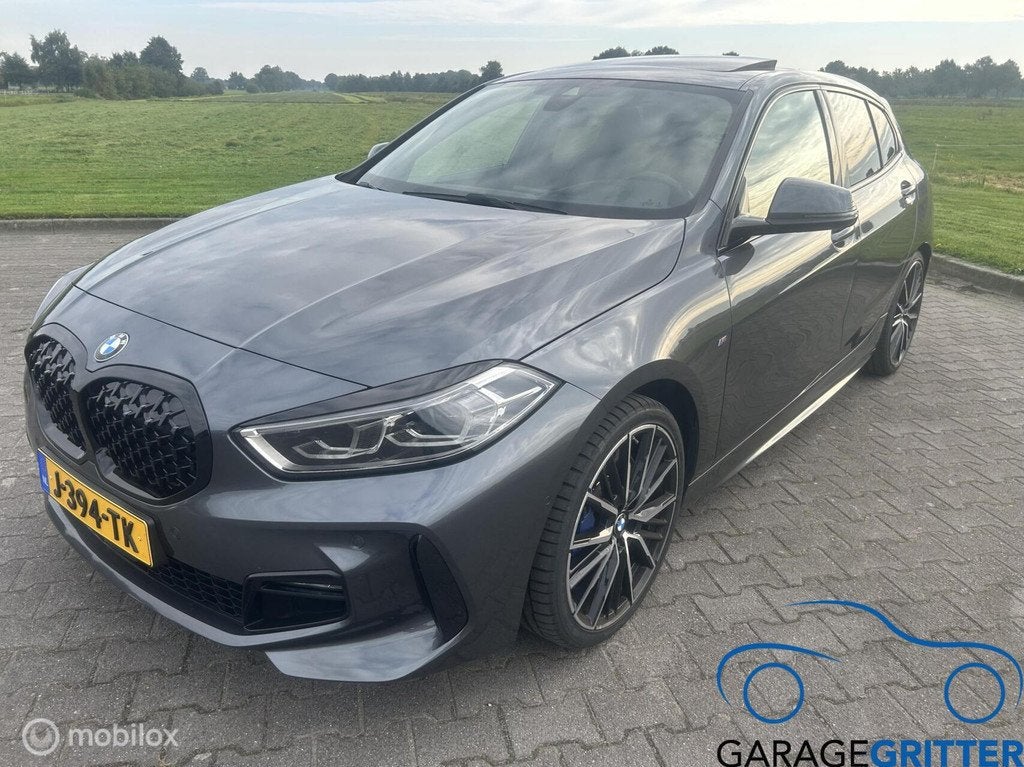 BMW 1-serie 120d xDrive High Executive Edition, Auto's, 1490 kg, Euro 6, Bedrijf, Diesel