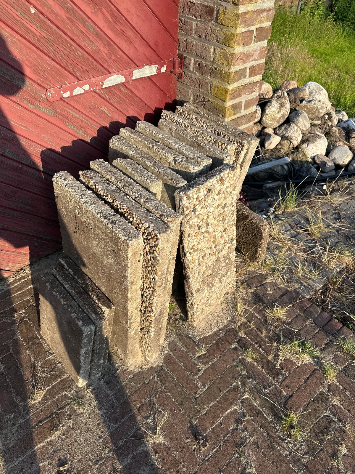 Gratis grind tegels., Tuin en Terras, Tegels en Klinkers, Ophalen, Gebruikt, 5 tot 10 m², Beton