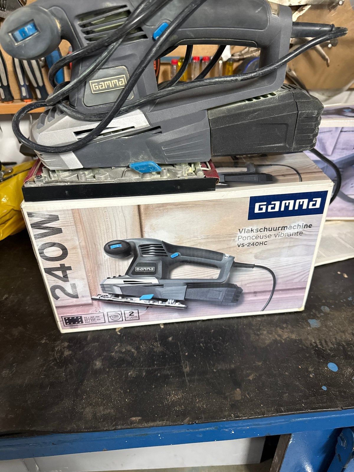 Gamma Vlakschuurmachine 240W - Zo goed als nieuw, Ophalen, Zo goed als nieuw, Minder dan 600 watt, Vlakschuurmachine