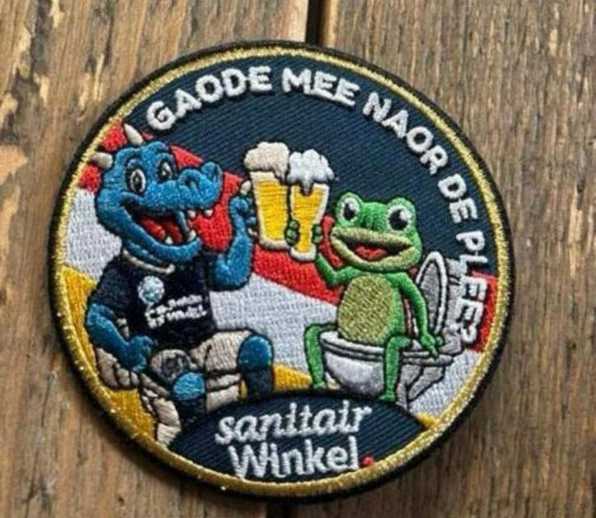 Mooi oeteldonk carnavalsembleem!! 5€, Ophalen of Verzenden, Nieuw, Carnaval, Accessoires