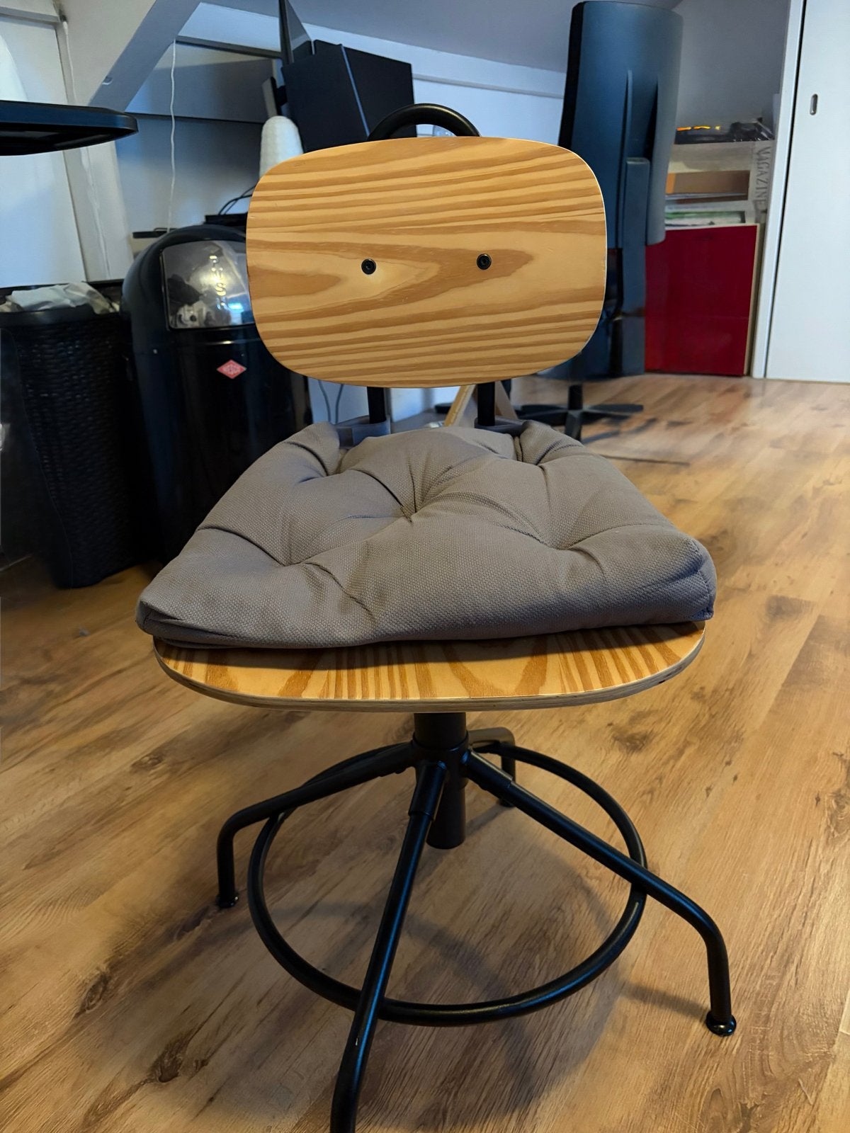 IKEA Kullaberg bureaustoel, grenen/zwart, Ophalen, Zwart, Zo goed als nieuw, Eén