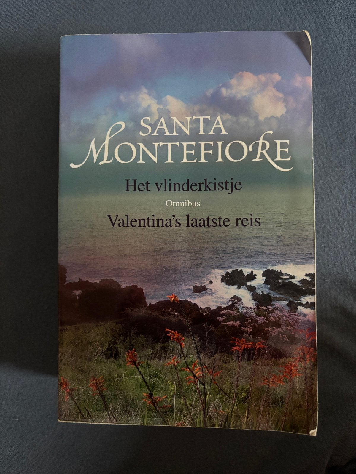 Santa Montefiore Omnibus: Het vlinderkistje & Valentina's la, Ophalen of Verzenden, Gelezen, Nederland