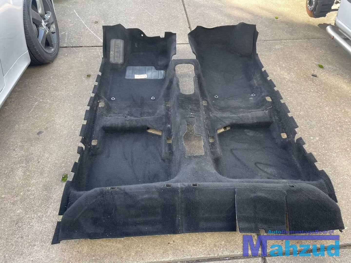 VW POLO 6R Vloerbekleding vloer 5 deurs 2009-2017, Auto-onderdelen, Gebruikt, Volkswagen, Volkswagen AG, Berliner Ring 2
38440  Wolfsburg, DE